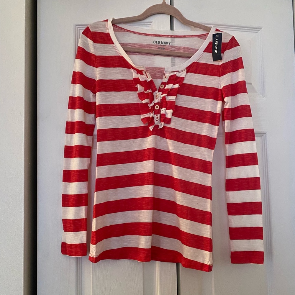 Old Navy Red and Cream Knit Top